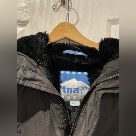 TNA Aspen Winter Parka XS Black - Picture 3 of 4